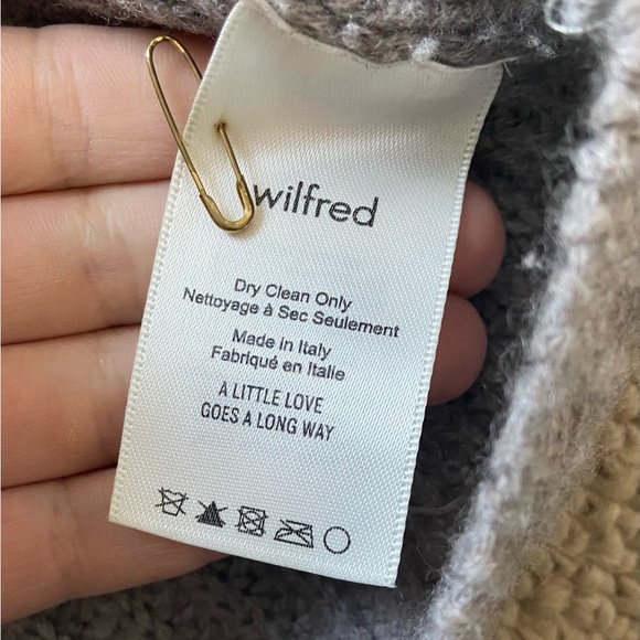 Aritzia Montpellier Sweater Dress - Picture 5 of 6